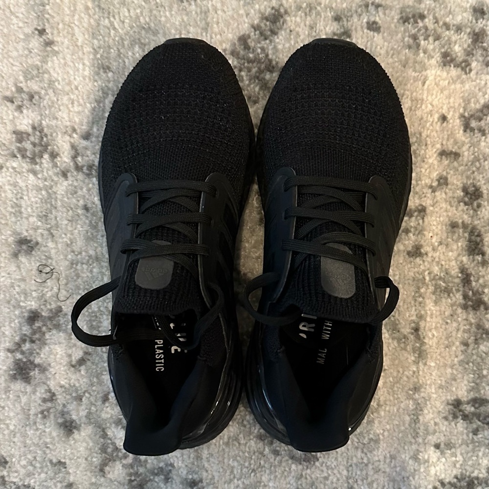 Adidas Ultraboost 20 - Picture 2 of 7